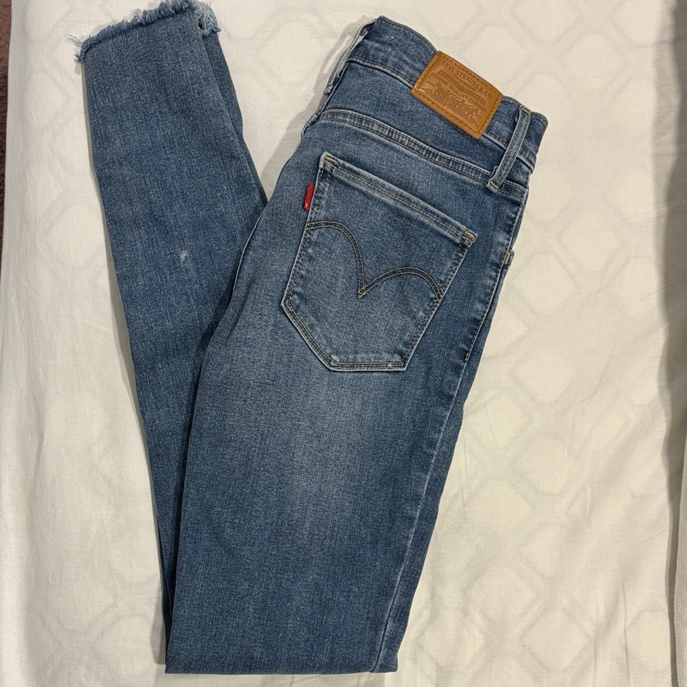 Levi's 720 Women's high rise super skinny jean